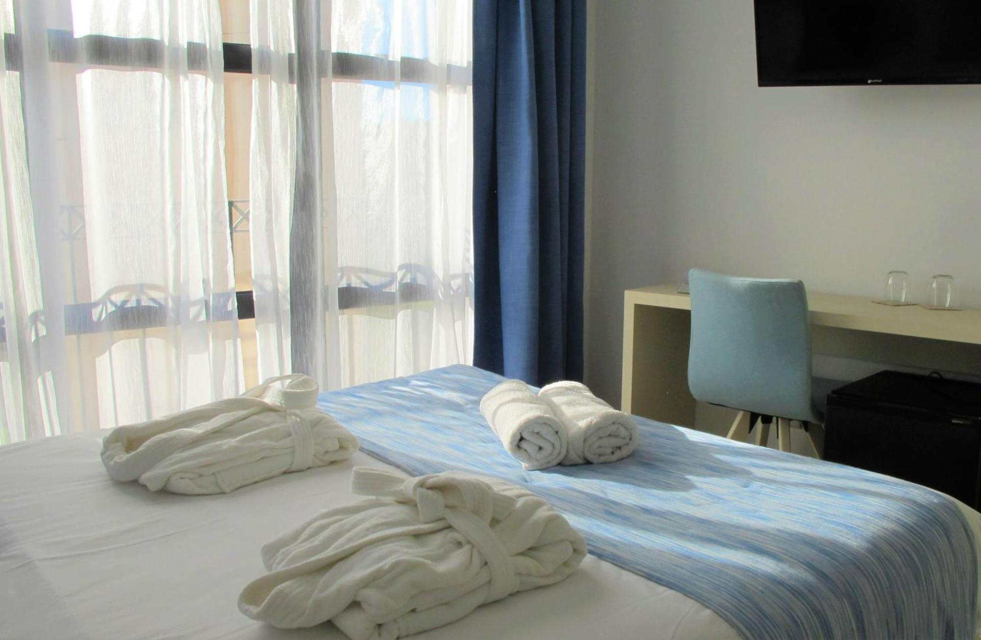 Boutique Hotel Petit Sant Miquel (Adults Only) Calonge  Bagian luar foto