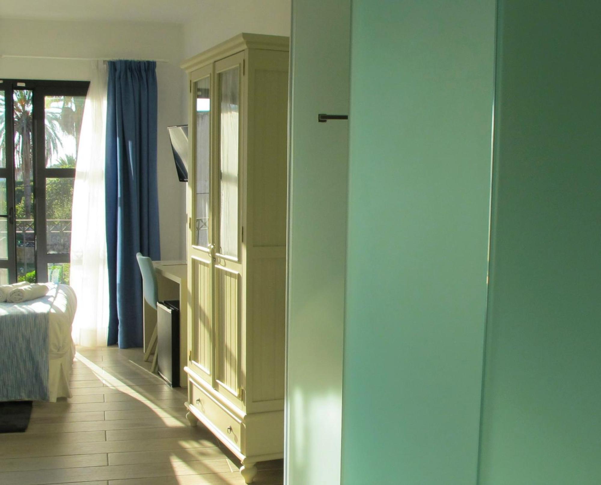 Boutique Hotel Petit Sant Miquel (Adults Only) Calonge  Bagian luar foto